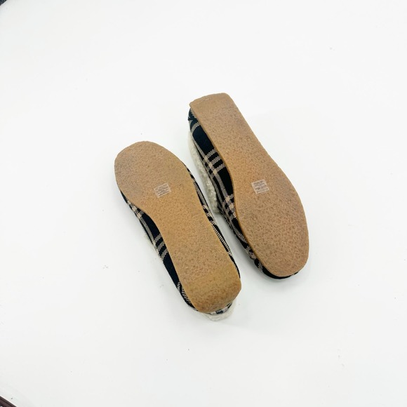 ROTHY’S The Slippers Wool Sherpa Black and Camel Plaid Size 8 NWOB - Picture 5 of 11